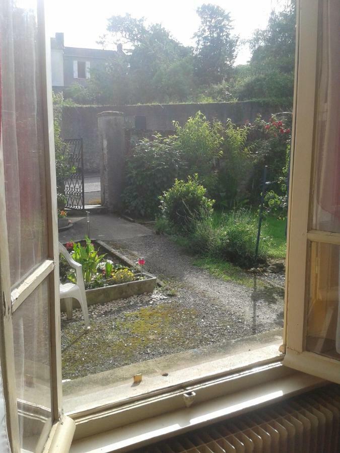 Apartament Chambre Meublee Bellac Zewnętrze zdjęcie